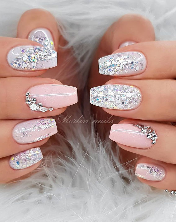 48 Most Beautiful Nail Designs to Inspire You – Light pink and glitter nails